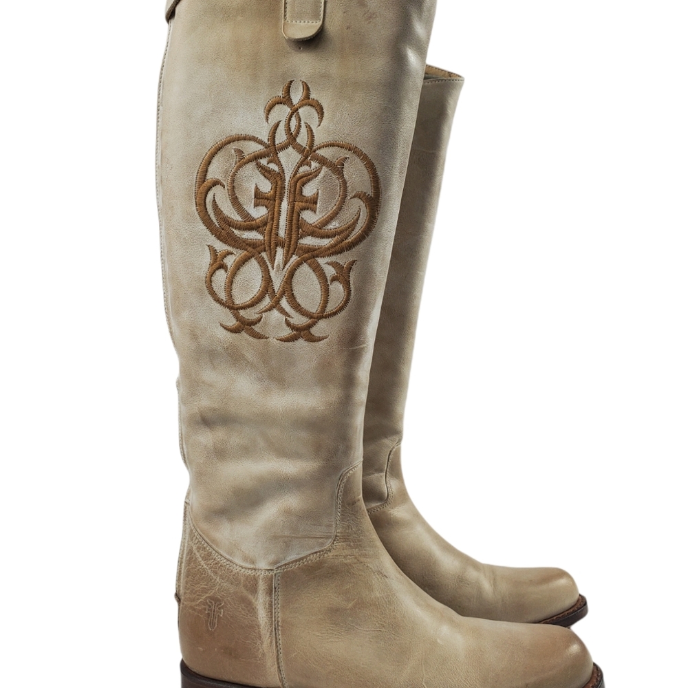 Frye - Picture 5 of 5